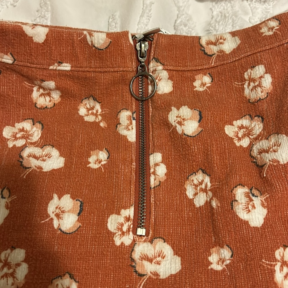 Abercrombie & Fitch retro print skirt - Picture 4 of 4